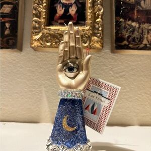Kate‎ Kinsel Mystical Hand Ornament NWT